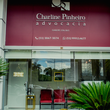 Charline Pinheiro Advocacia
