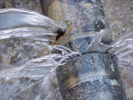 fugas de agua.jpg