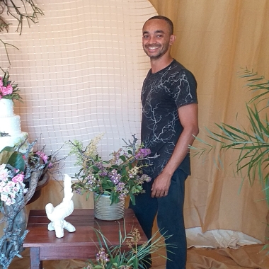 Robson Oliveira Festas