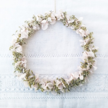 Couronne de fleurs séchées