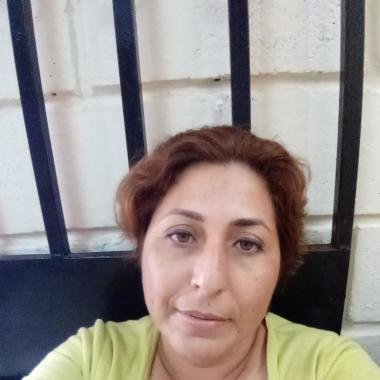 Gloria Nelly