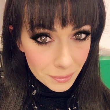 Make Up 