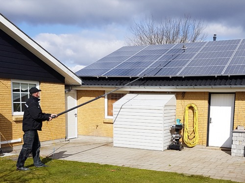 Vask af solceller
