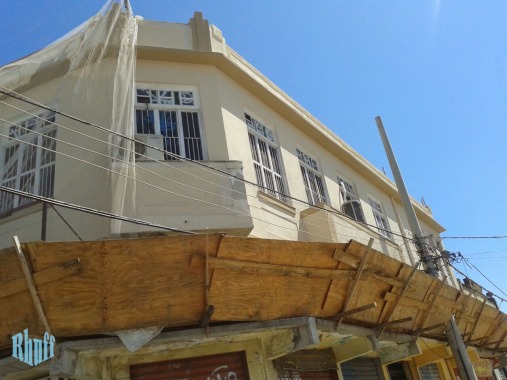 Restauração  de fachadas em patrimonio tombado - em Olaria - RJ