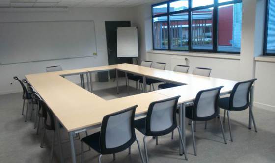 20 salles de sous-commission