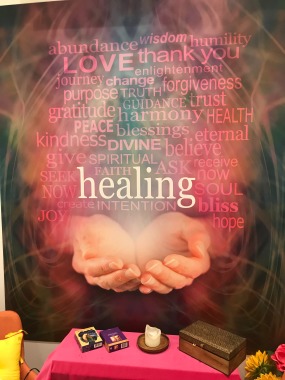 Reiki, Consulta integrada, Mesa Radionica, Tarot Terapêutico, Numerologia, Leitura da Aura