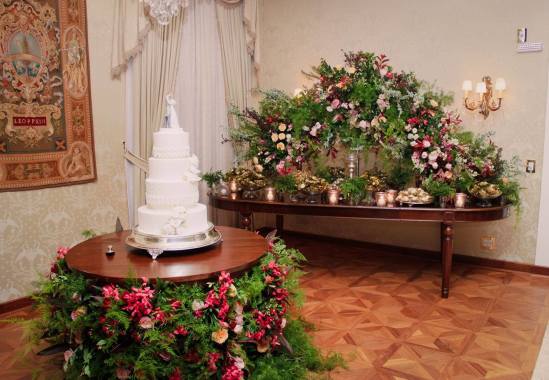 Mesas em madeira Mercato Eventos
