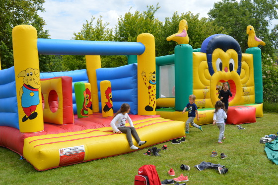 Nos structures gonflables enfants pour votre mariage ou anniversaire :
http://www.mariage-animations.fr/#!location-de-structures-gonflable-mariage/cn6g