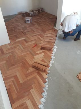 Instalacion Parquets con dibujo