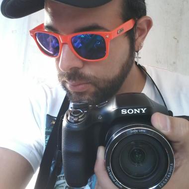 Dj A Tempo Pieno E Fotografo Per Eventi