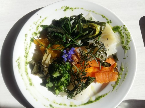 Assiette de légumes d'automne du jardin des Vosges. 