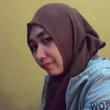 Juliana Guru Ngaji