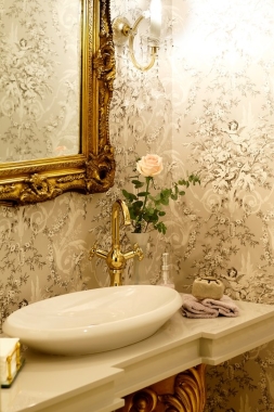 powder room