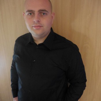 Alexandre, Professionnel Pour Vos Chiens