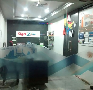 Signzone.   Innovative Signage Solutions 