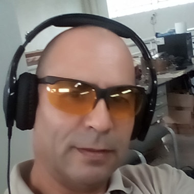 Profissional: Rildo Arebalo