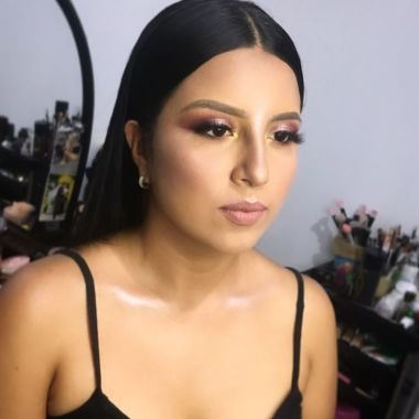 Andreazambrano_Hairstyle