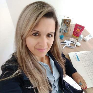 Nina Souza  Nutri
