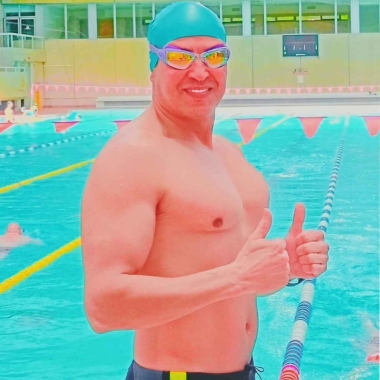 Maître Nageur Sauveteur Coach Sportif Masseur Sportif