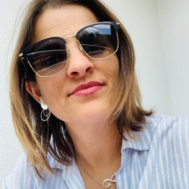 Cuidadora De Crianças, Auxiliar Educação,