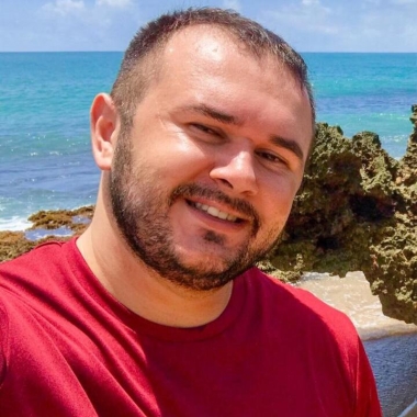 Ricardo Oliveira Eletricista