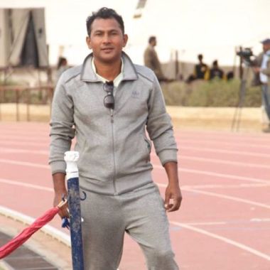Physiotherapist - Fayyaz Lak